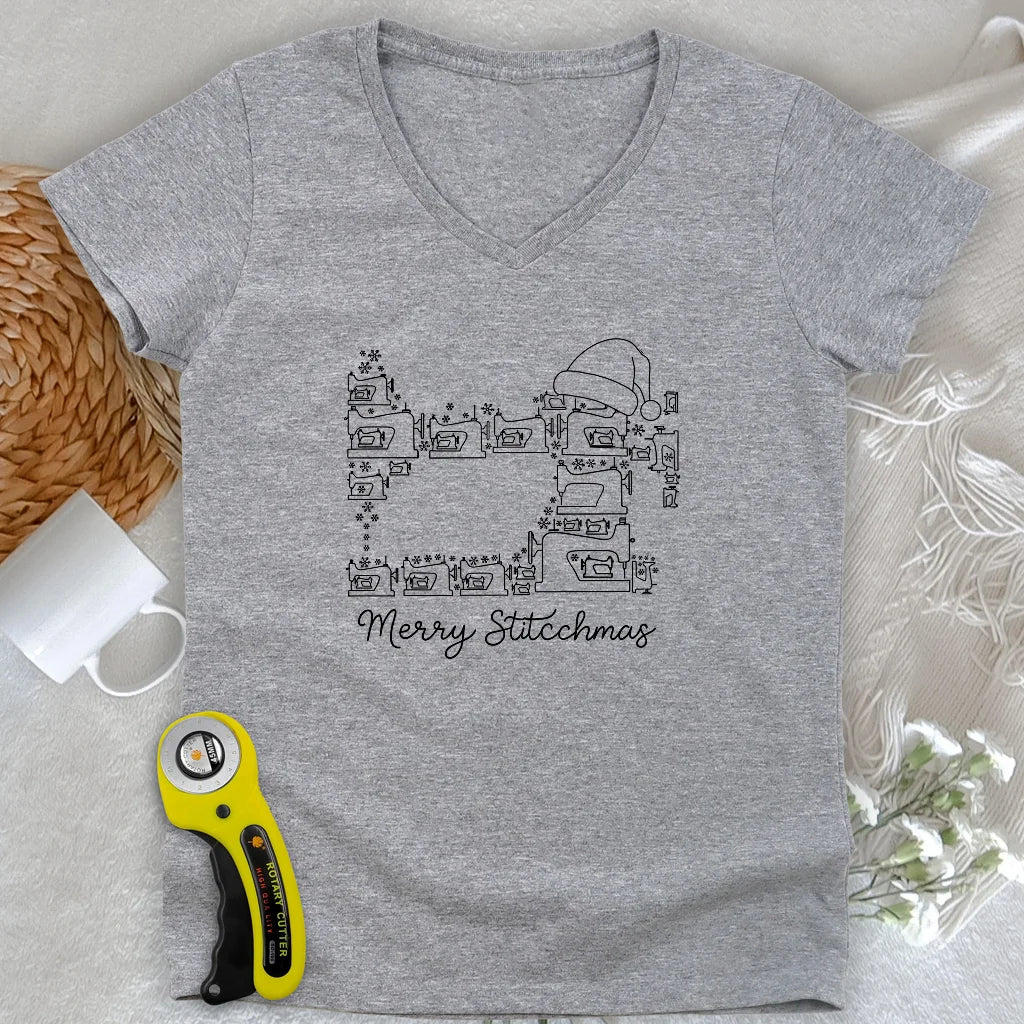 Haut col en V brodé « Merry Stitchmas » pour femme