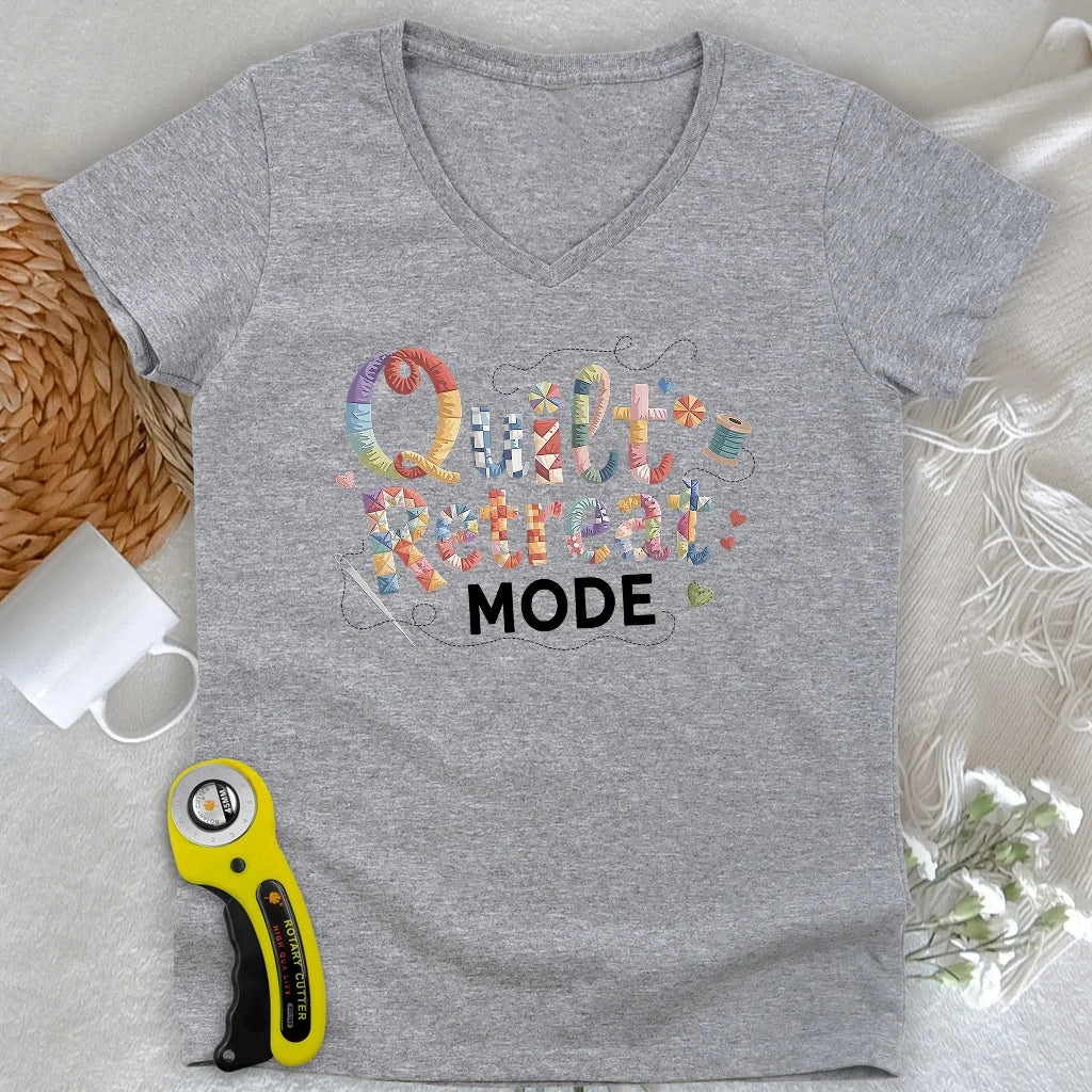 Quilt Retreat Mode Lady V-neck
