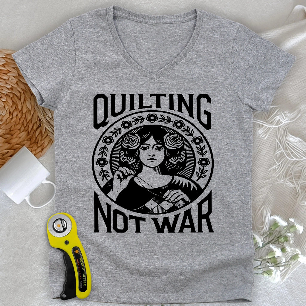 T-shirt col V Femme Matelassage Pas la Guerre