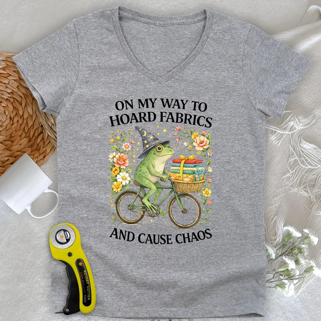 Way To Hoard Fabric Lady V-neck