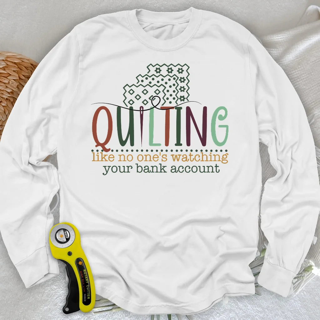 Compte bancaire? J'ai acheté un T-shirt en tissu à manches longues