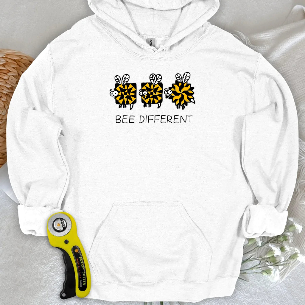Sweat à capuche Bee Different