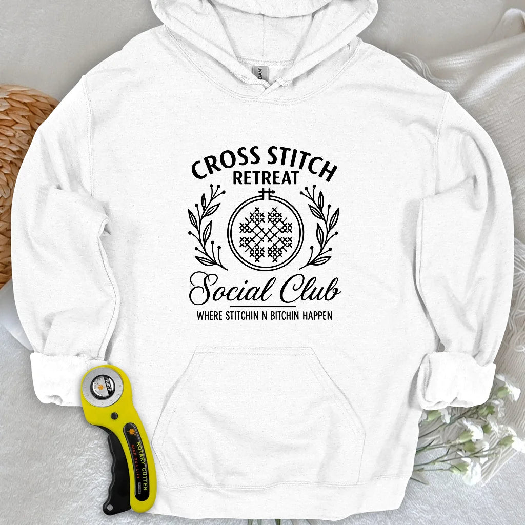 Stickerei-Retreat-Hoodie
