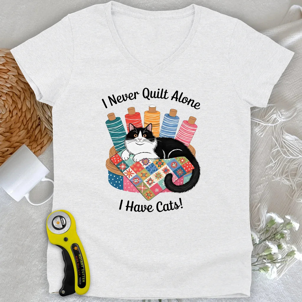 Quiet Companions Femme col en V