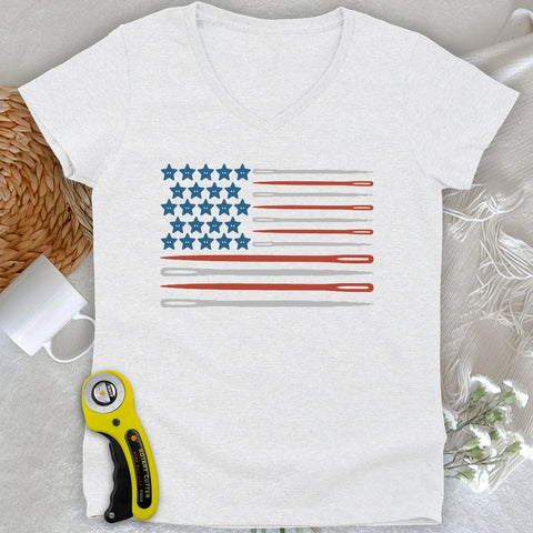 Maglietta Sewing Flag con scollo a V da donna