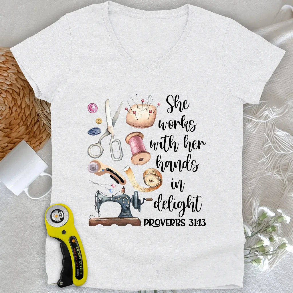 Work In Delight V-neck
